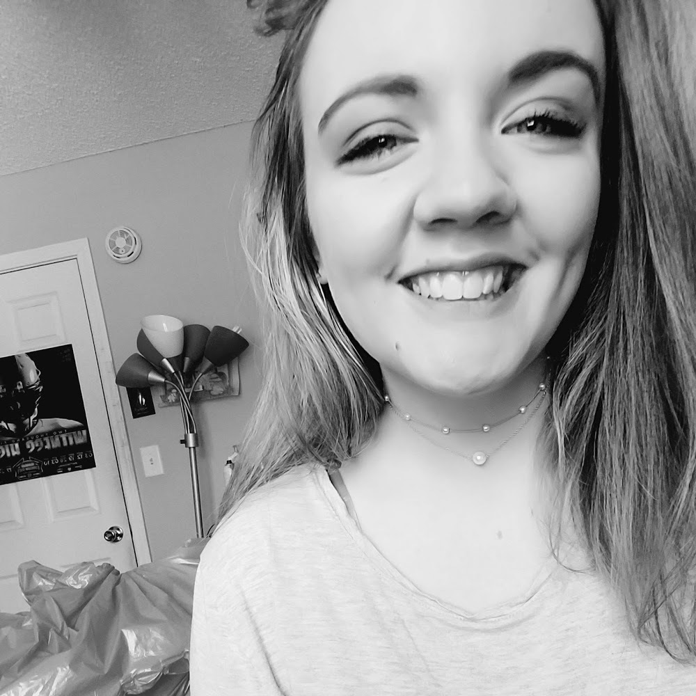 Meet your Posher, Amanda